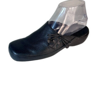 Eurostep Women's Black Leather Square Toe Comfort Slip-On Clog Size 8M